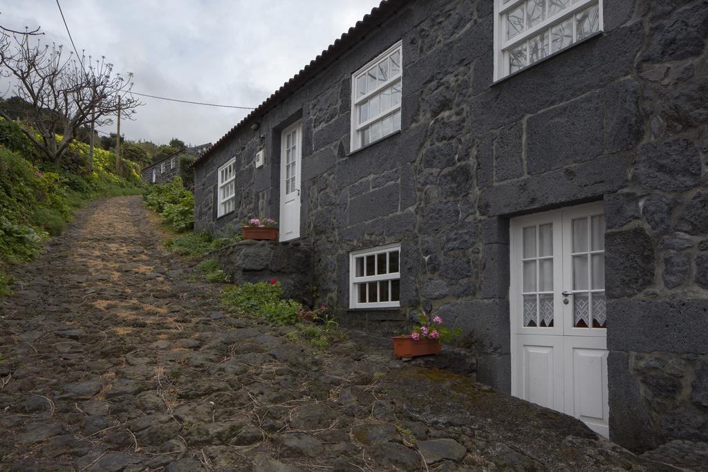 Casa Do Ze - Al Guest House Manadas Exterior photo