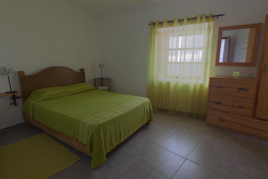 Casa Do Ze - Al Guest House Manadas Exterior photo